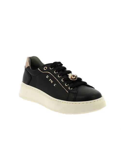 sneakers da donna in pelle nera con dettagli oro e charms portafortuna NERO GIARDINI | I514170D100